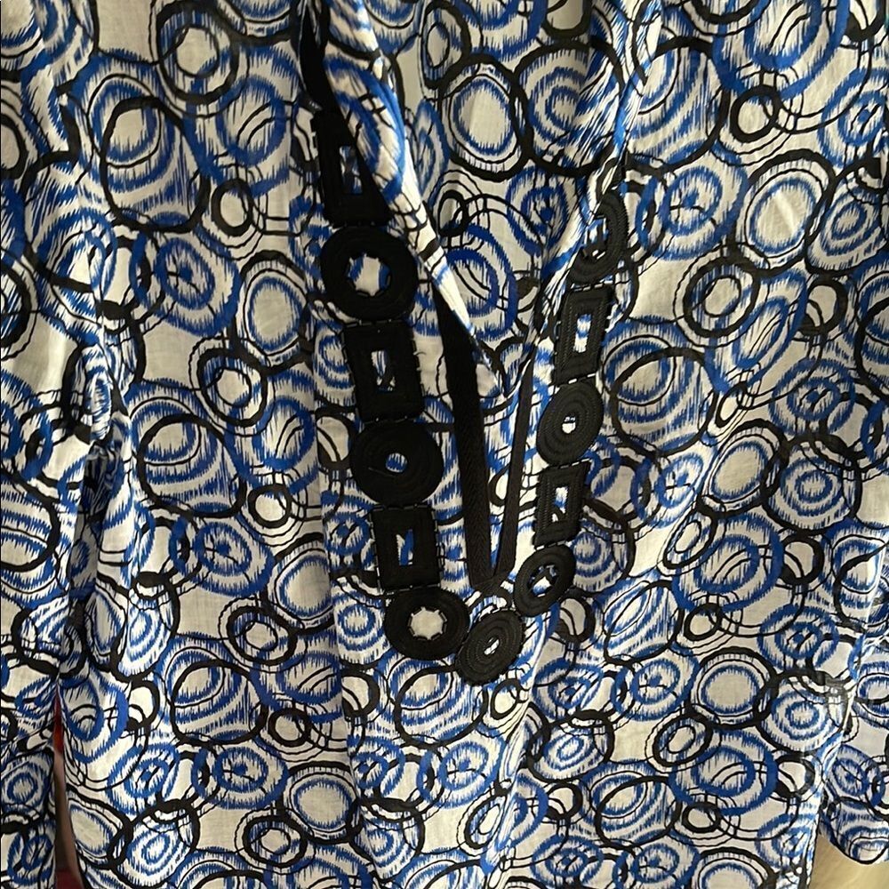 Blue Patterned Women's Top - Picture 5 of 7